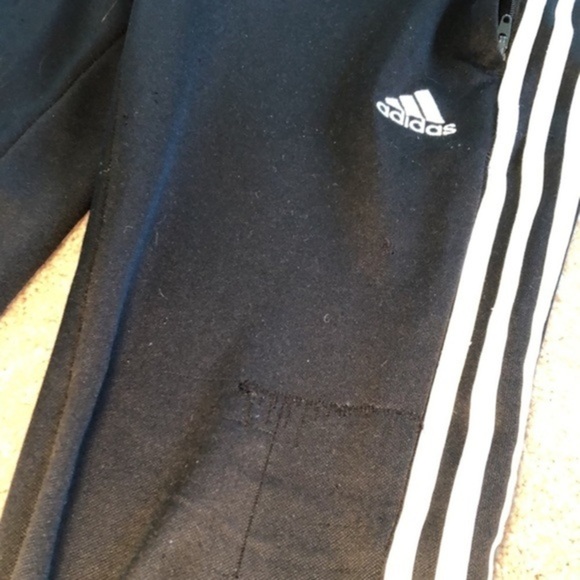 ADIDAS | Drawstring Joggers - Kids XS (4-6) - Picture 4 of 9